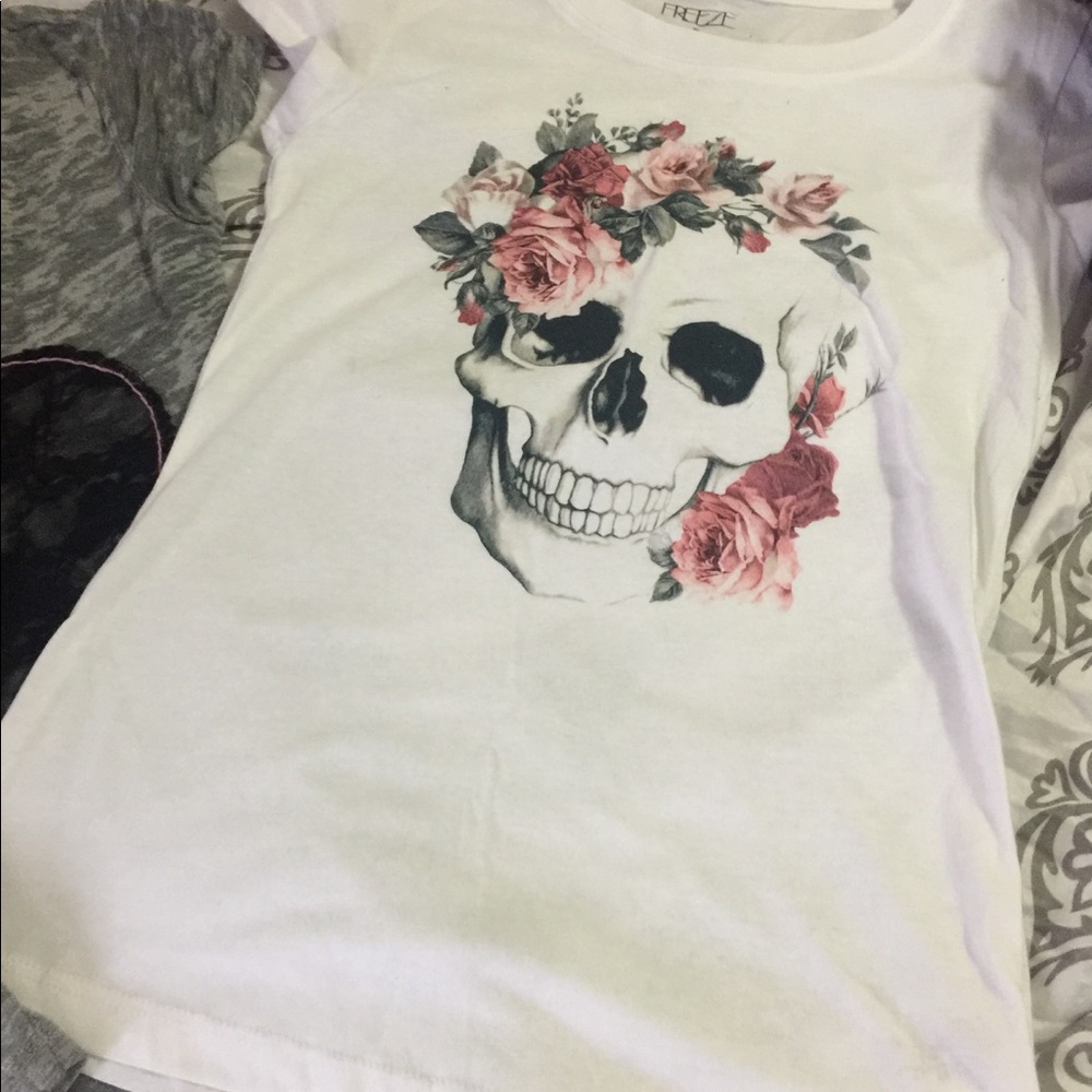 Shirt bundle - Picture 4 of 9